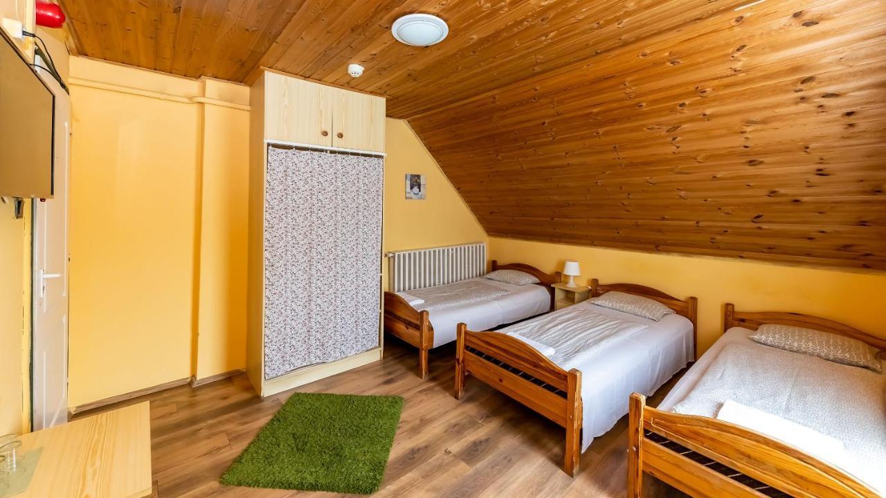 Csillagtura Panzio Bed & Breakfast Eger Bagian luar foto
