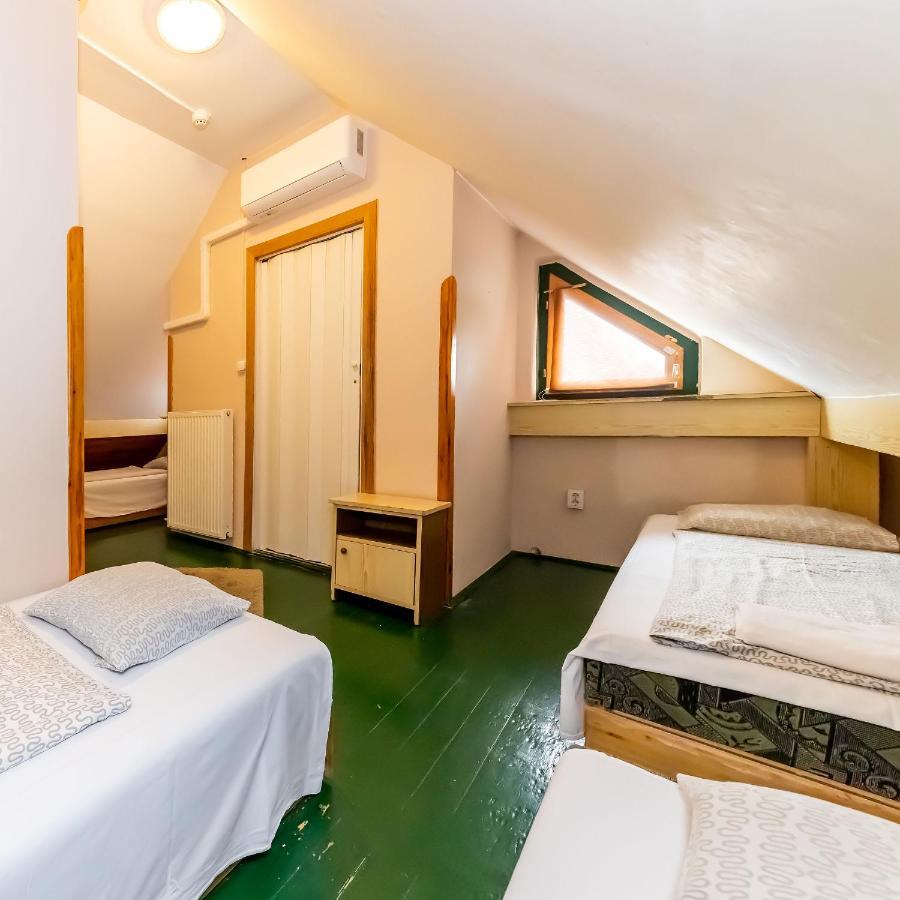Csillagtura Panzio Bed & Breakfast Eger Bagian luar foto