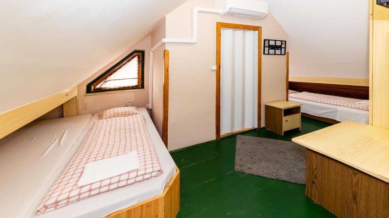 Csillagtura Panzio Bed & Breakfast Eger Bagian luar foto
