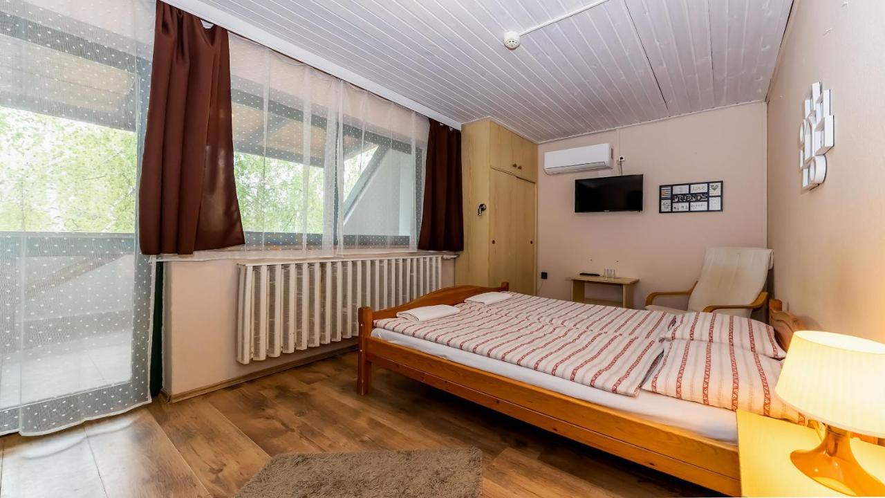 Csillagtura Panzio Bed & Breakfast Eger Bagian luar foto
