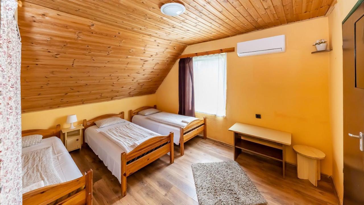Csillagtura Panzio Bed & Breakfast Eger Bagian luar foto