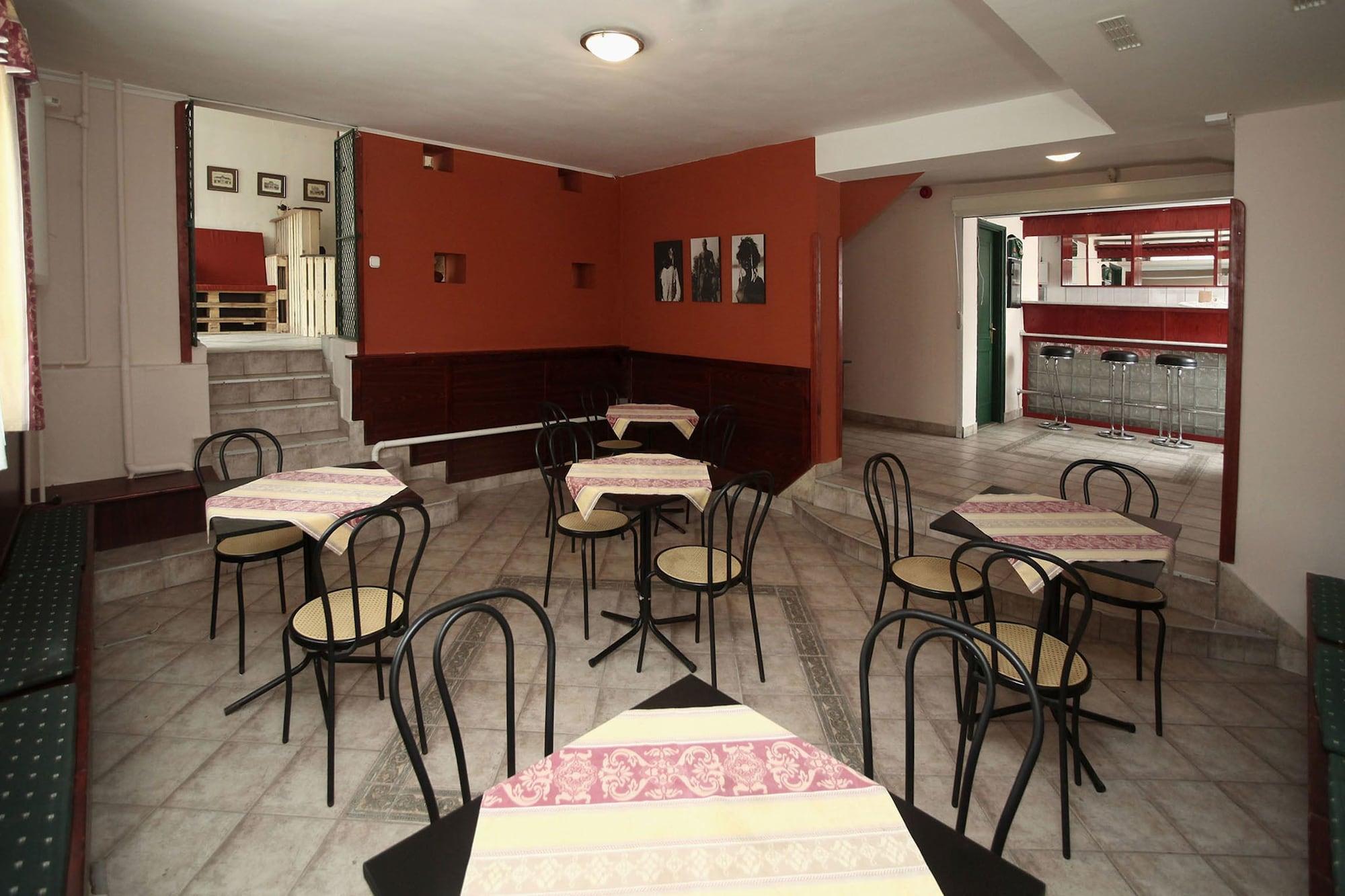 Csillagtura Panzio Bed & Breakfast Eger Bagian luar foto