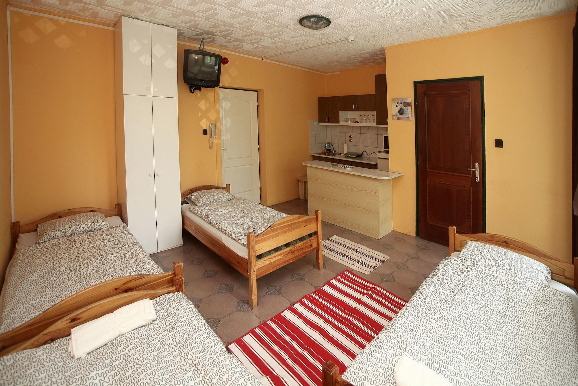 Csillagtura Panzio Bed & Breakfast Eger Bagian luar foto
