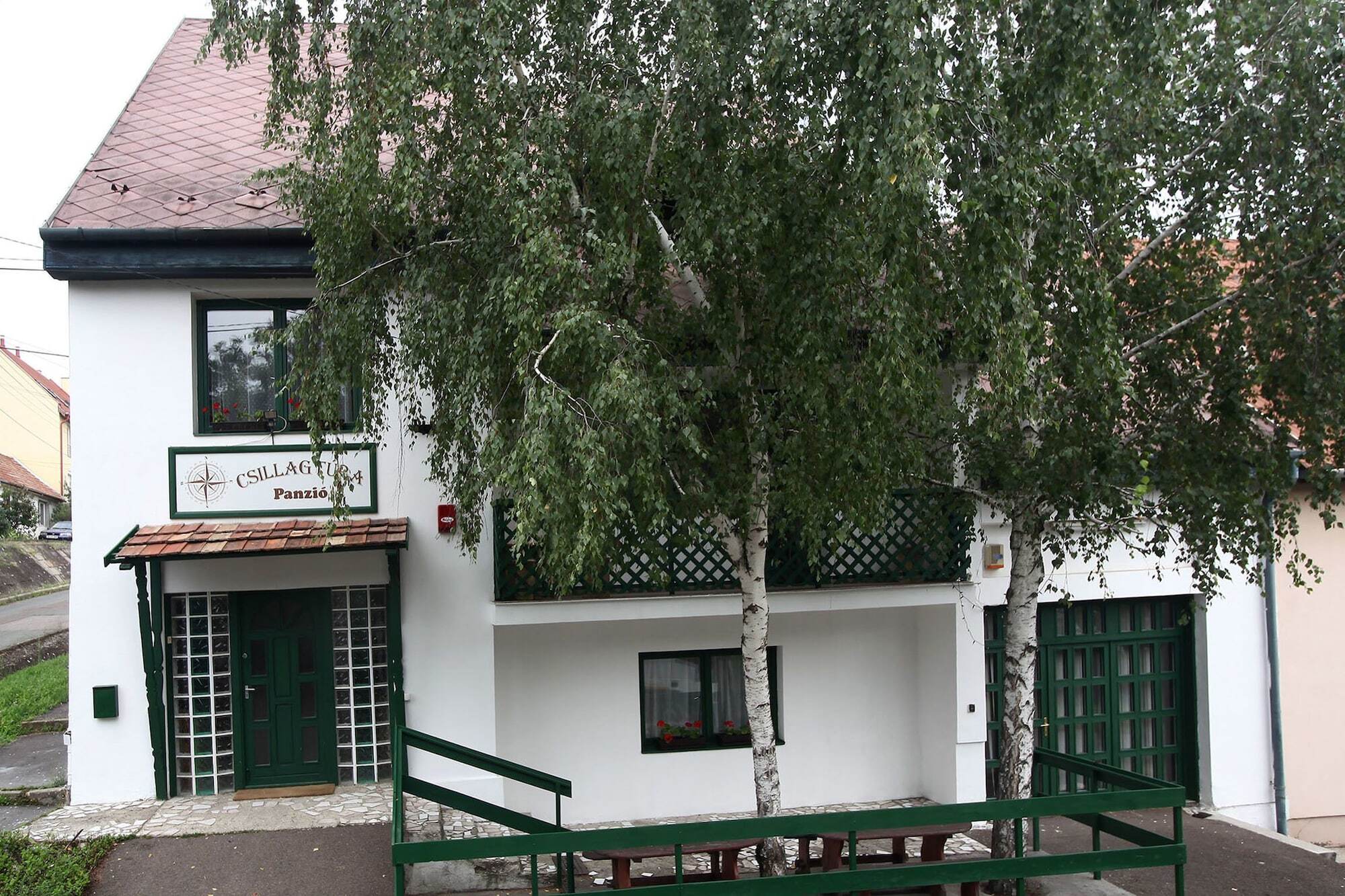 Csillagtura Panzio Bed & Breakfast Eger Bagian luar foto